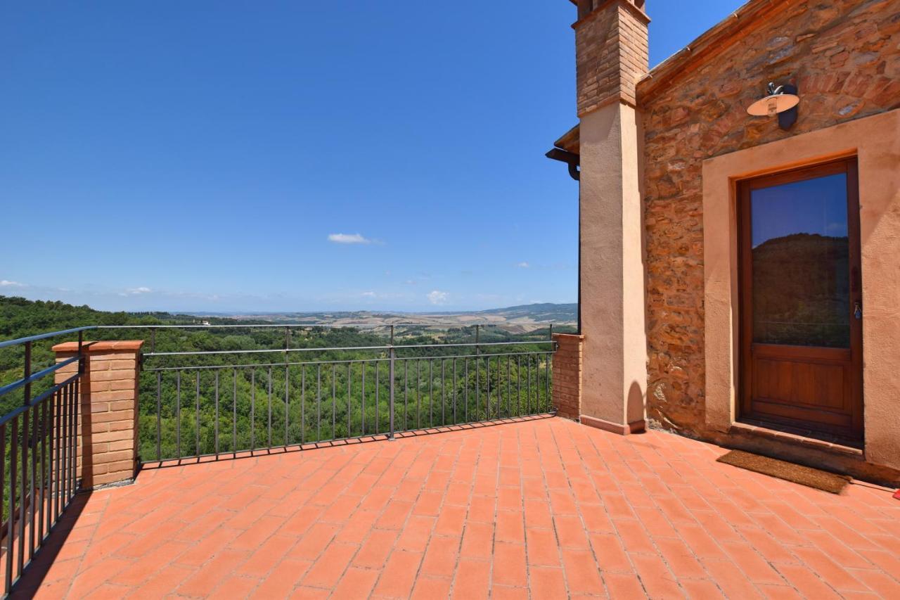 Borgo Gatteraia Aparthotel Volterra Exterior photo