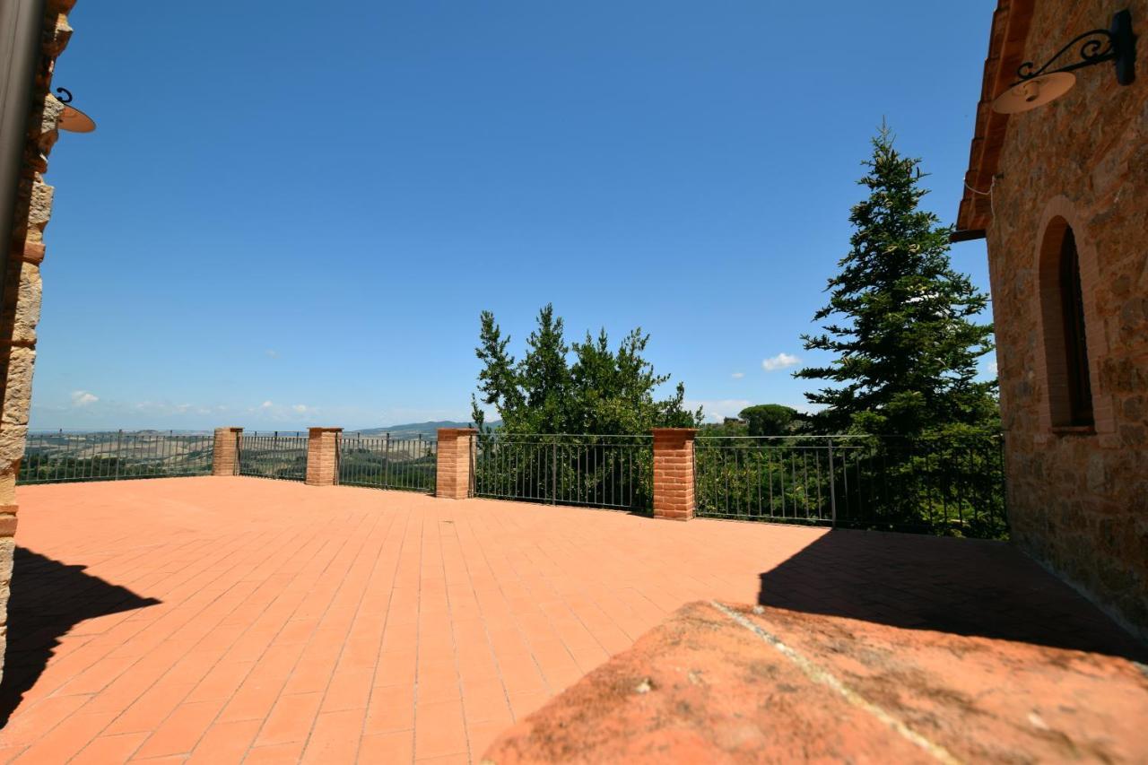 Borgo Gatteraia Aparthotel Volterra Exterior photo