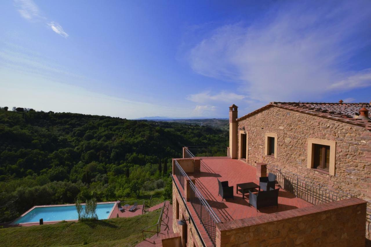 Borgo Gatteraia Aparthotel Volterra Exterior photo